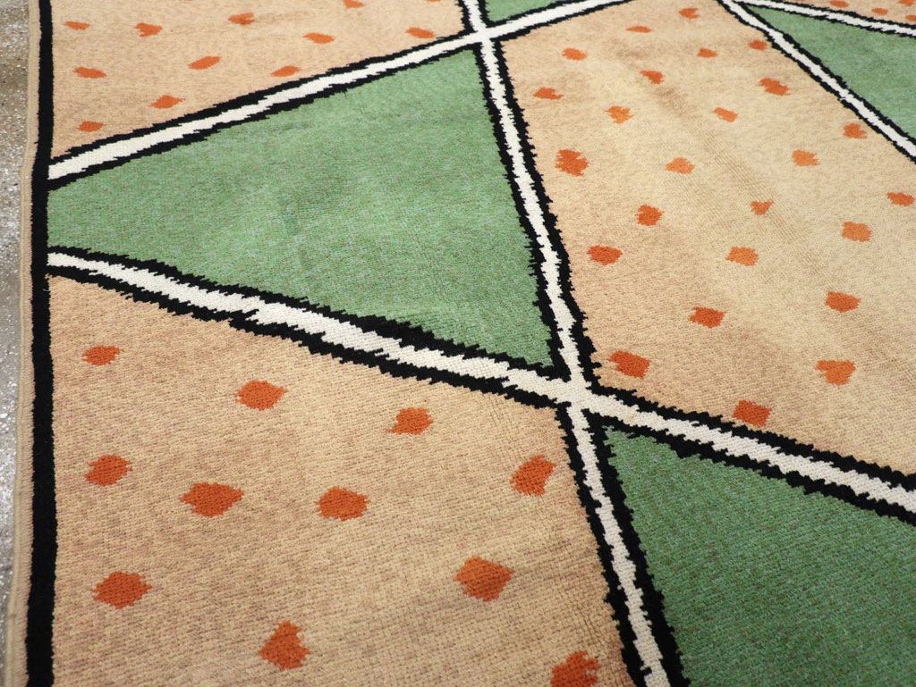 Vintage French Art Deco Room Size Carpet, No.31614 - Galerie Shabab