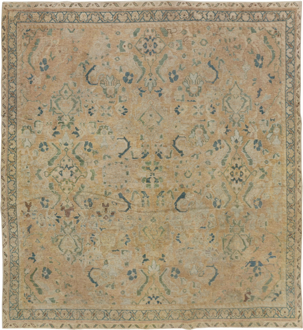 Vintage Persian Mahal Square Accent Carpet, No.31620 - Galerie Shabab