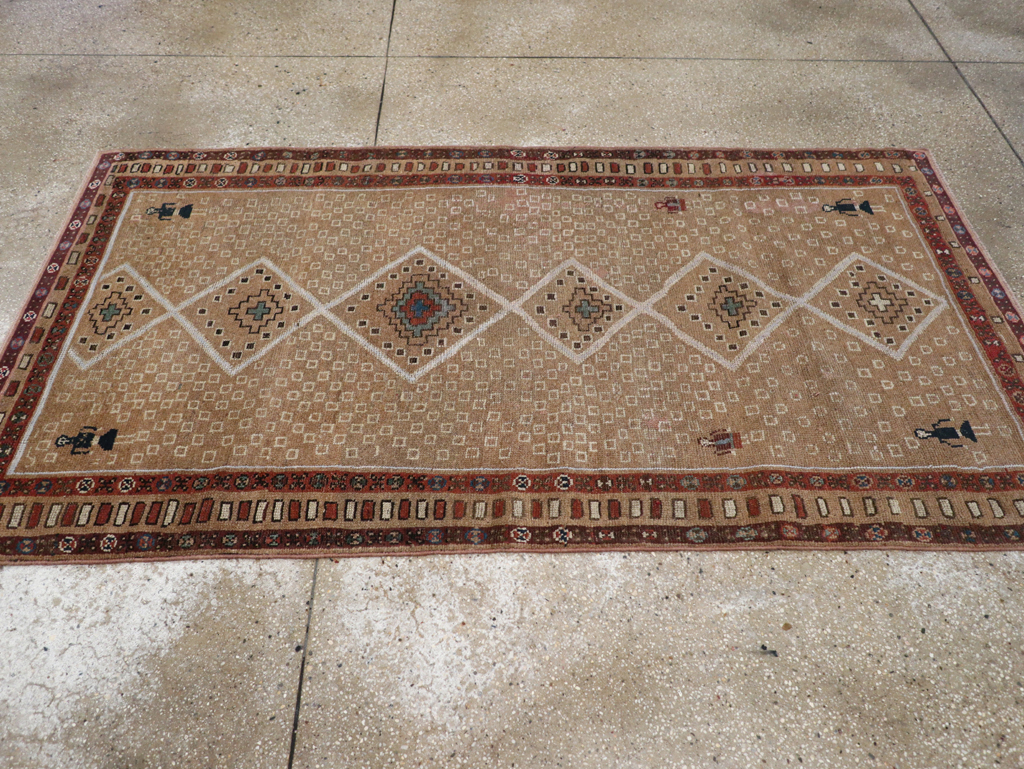 Antique Persian Serab Accent Rug, No.31630 - Galerie Shabab