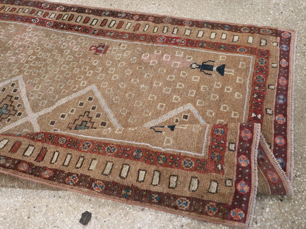 Antique Persian Serab Accent Rug, No.31630 - Galerie Shabab