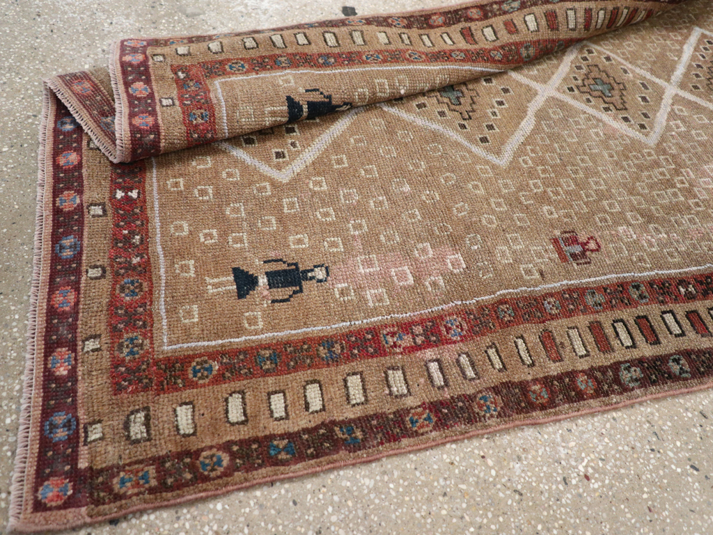 Antique Persian Serab Accent Rug, No.31630 - Galerie Shabab
