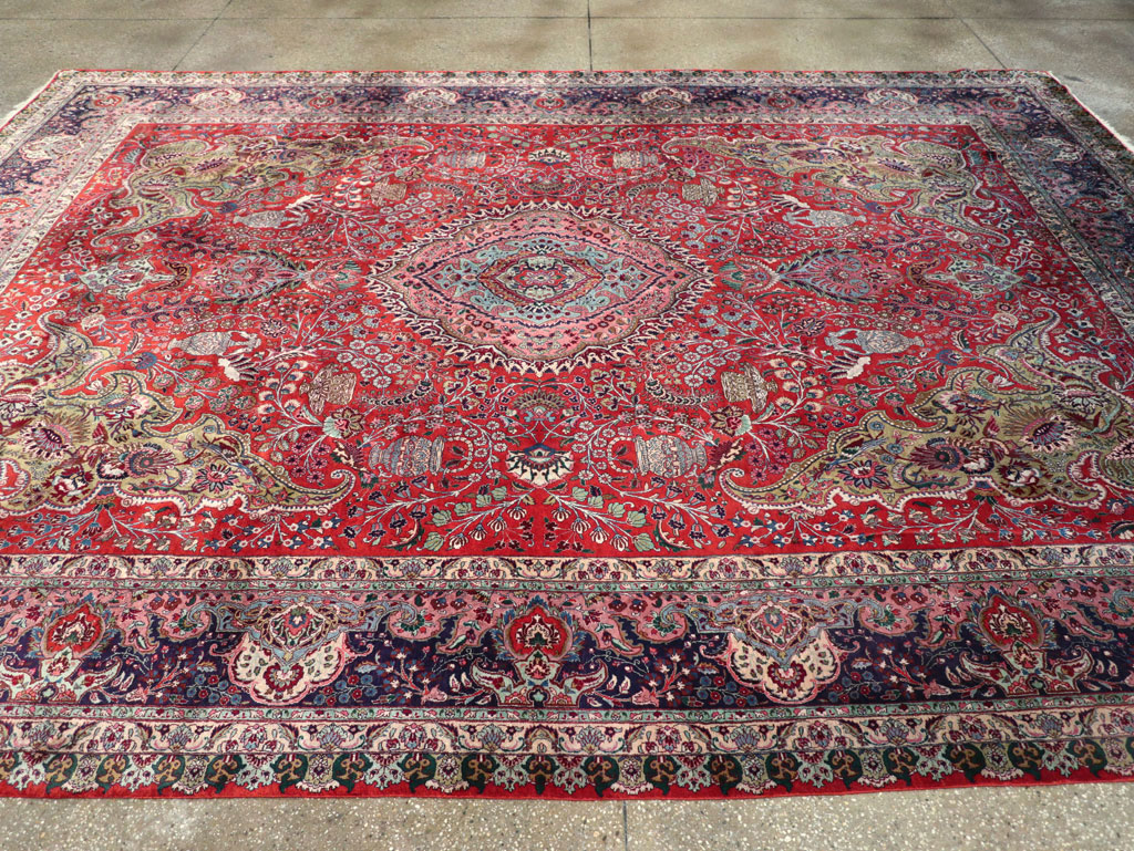 Silk Vintage Persian Tabriz Room Size Carpet, No.31635 - Galerie Shabab