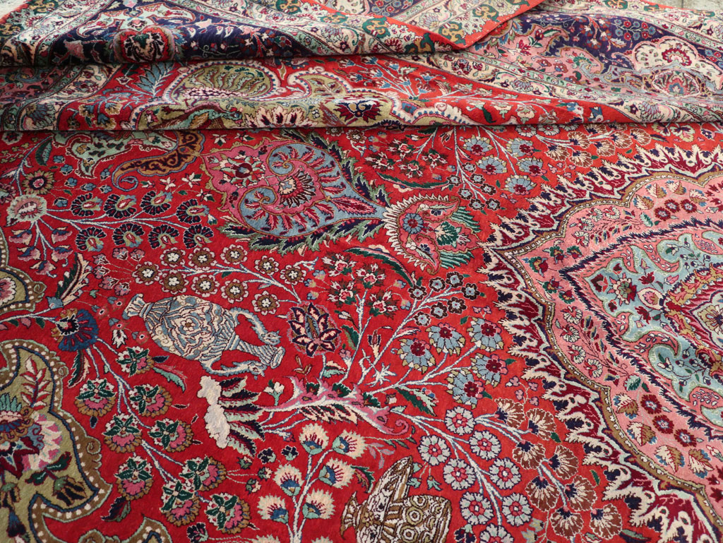 Silk Vintage Persian Tabriz Room Size Carpet, No.31635 - Galerie Shabab