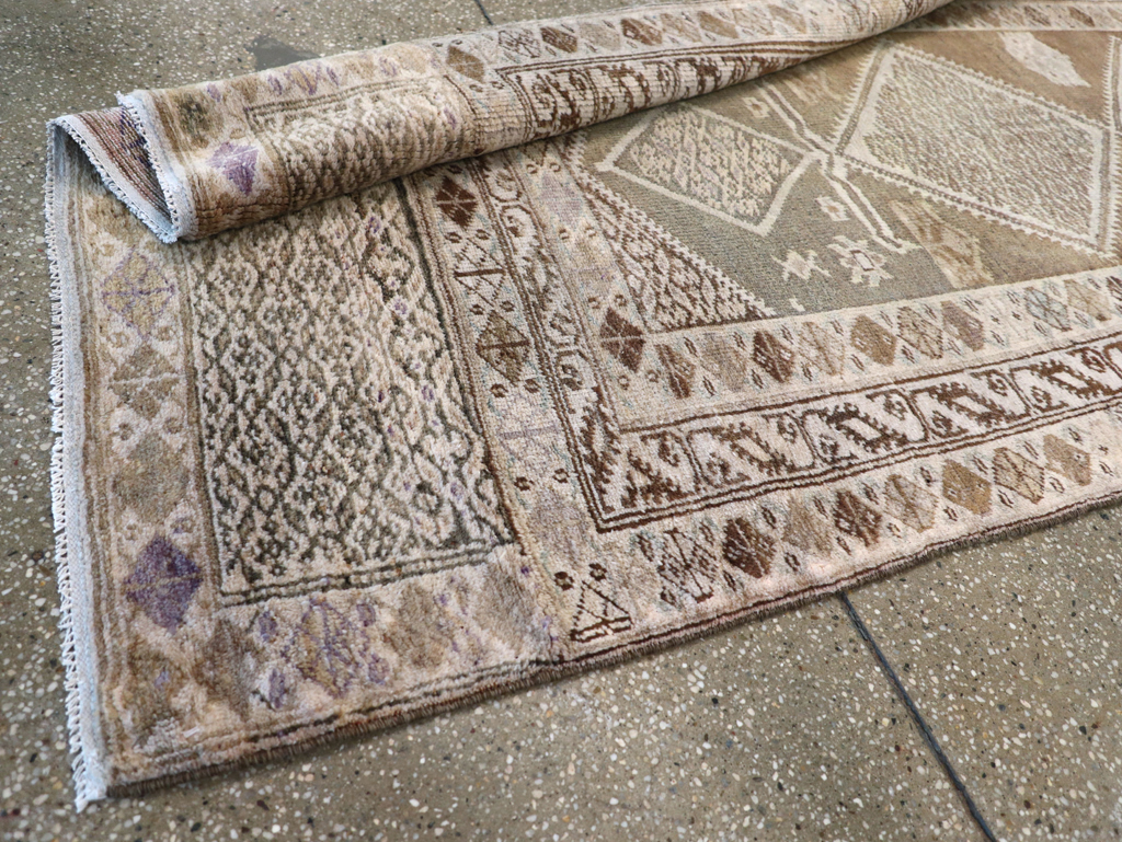 Vintage Persian Kurd Long Runner, No.31636 - Galerie Shabab