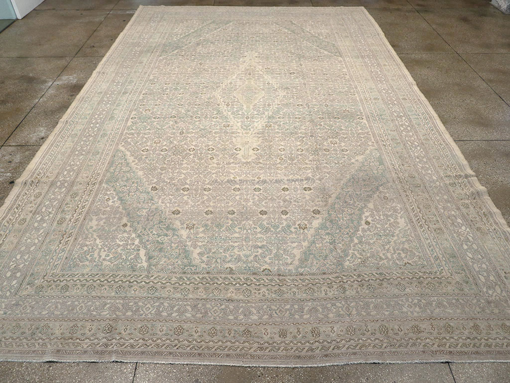 Vintage Persian Bibikabad Large Carpet, No.31640 - Galerie Shabab