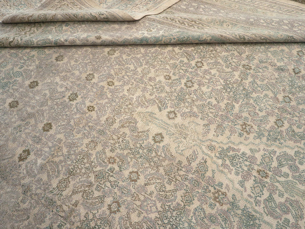 Vintage Persian Bibikabad Large Carpet, No.31640 - Galerie Shabab