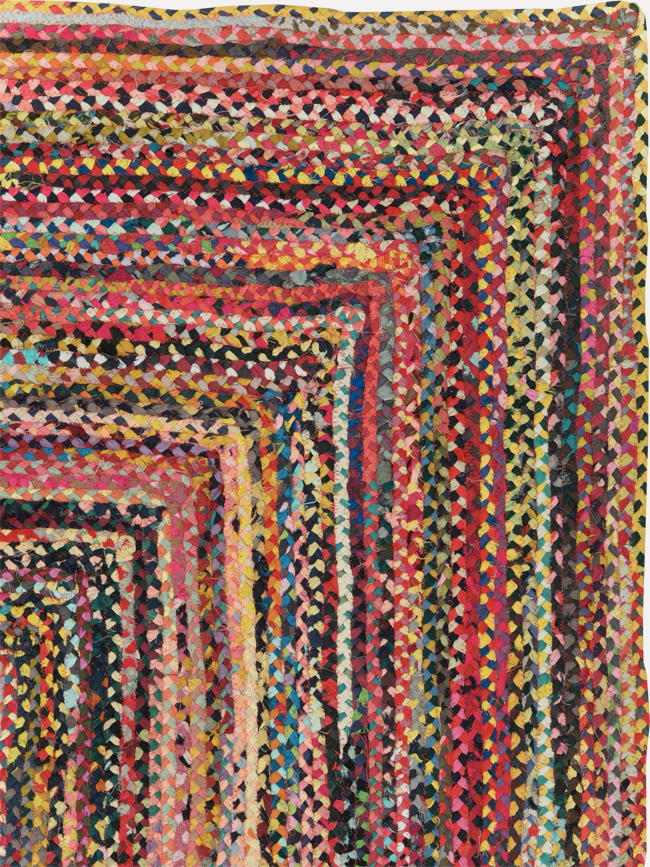 Vintage American Braided Accent Rug, No.31643 - Galerie Shabab