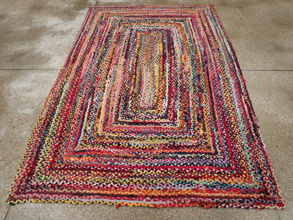 Vintage American Braided Accent Rug, No.31643 - Galerie Shabab