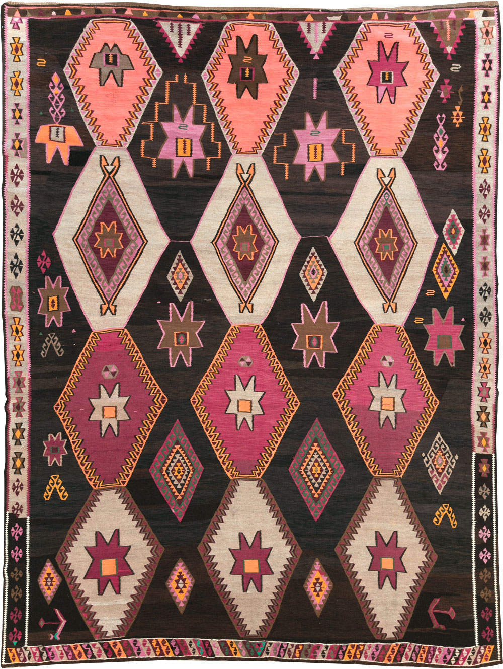 Vintage Turkish Flatweave Kilim Room Size Carpet, No.31648 - Galerie Shabab