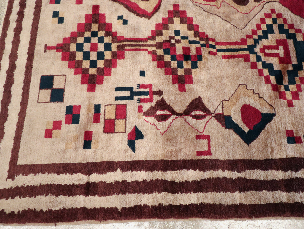 Vintage Turkish Tribal Art Deco Accent Carpet, No.31655 - Galerie Shabab