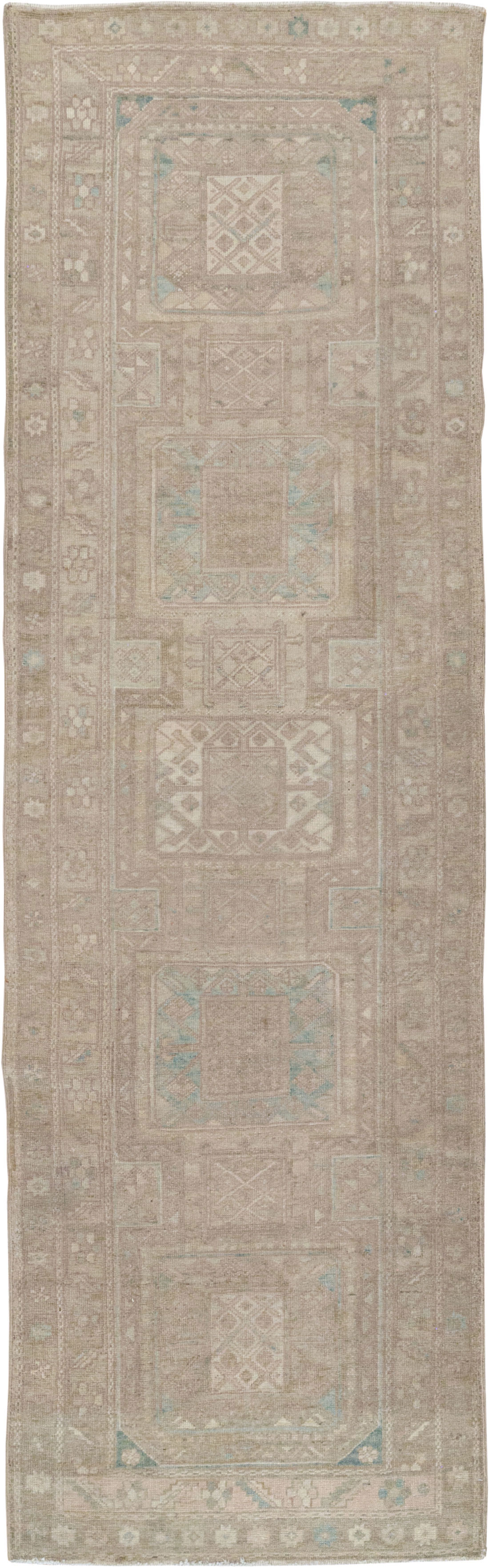 Vintage Persian Ardabil Runner, No.31671 - Galerie Shabab
