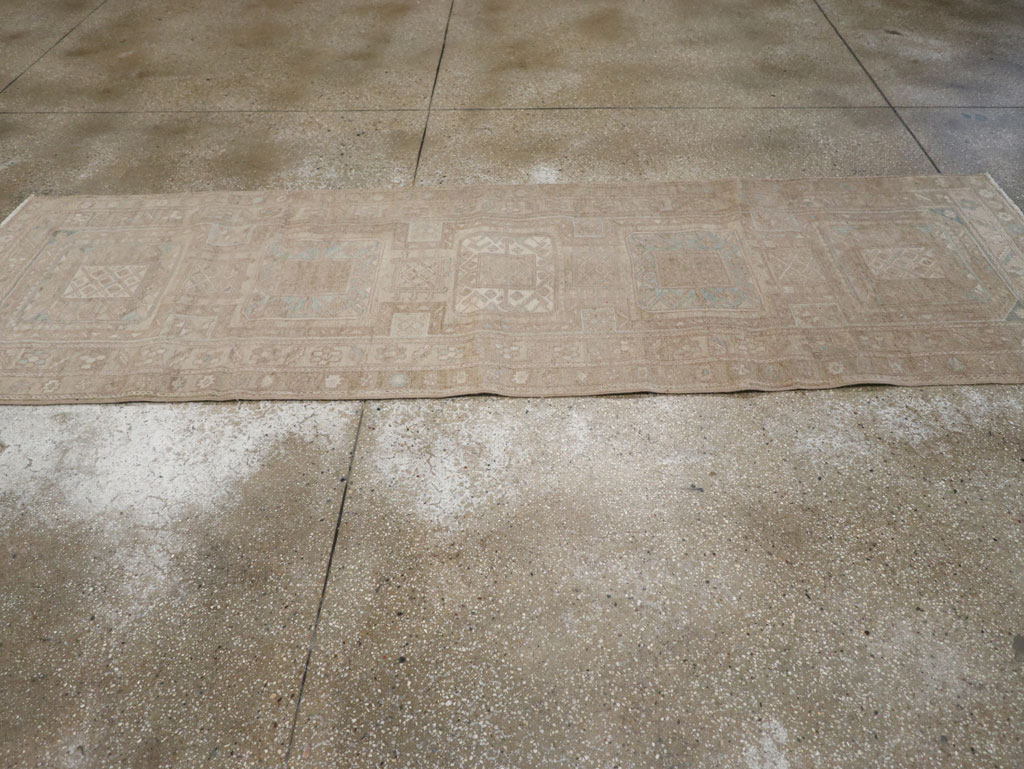 Vintage Persian Ardabil Runner, No.31671 - Galerie Shabab