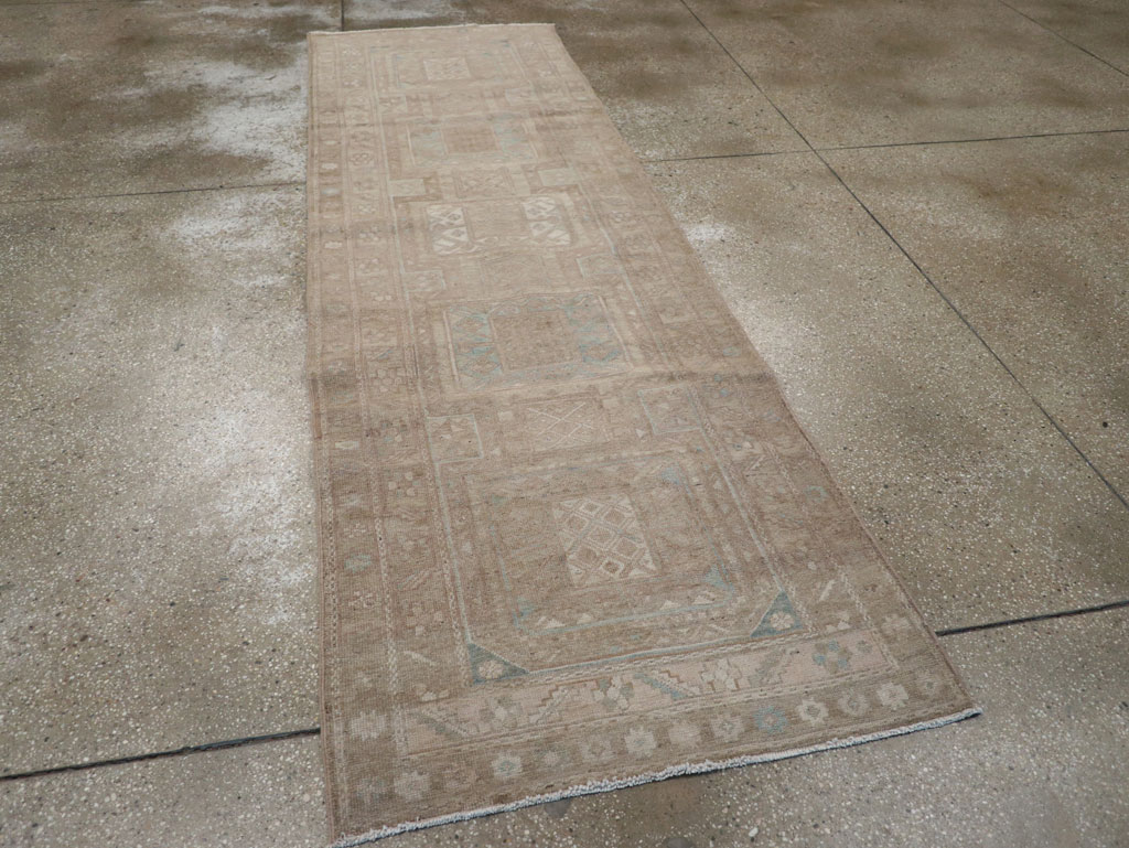 Vintage Persian Ardabil Runner, No.31671 - Galerie Shabab