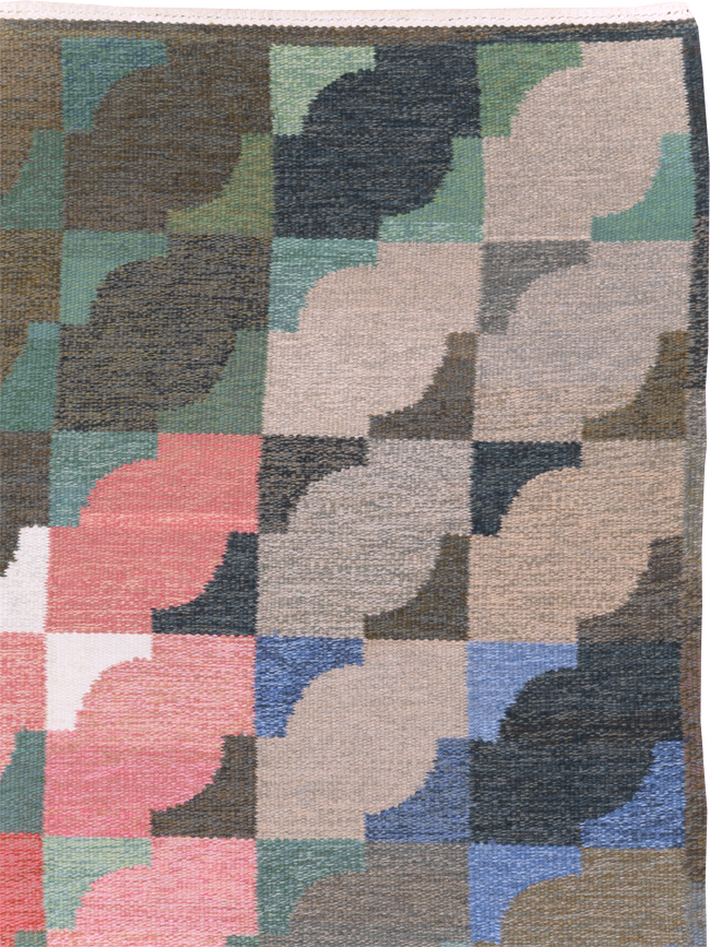 Vintage Swedish Flatweave Kilim Small Room Size Carpet, No.31678 - Galerie Shabab