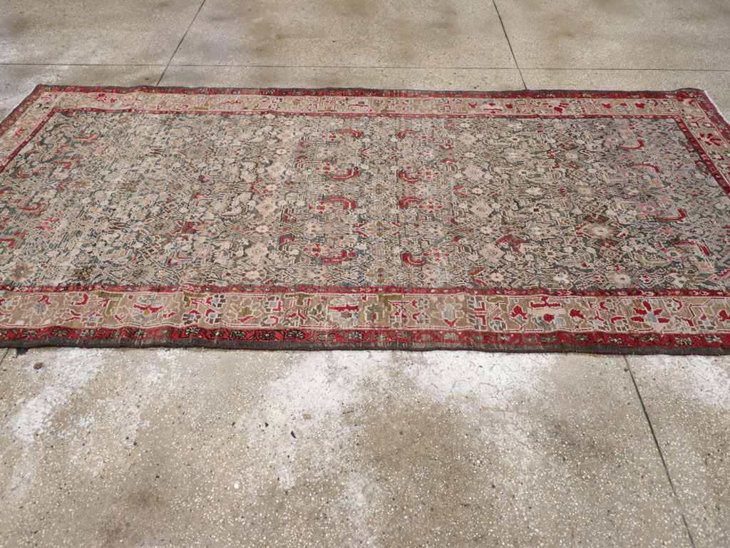 Antique Persian Malayer Gallery Rug, No.31680 - Galerie Shabab