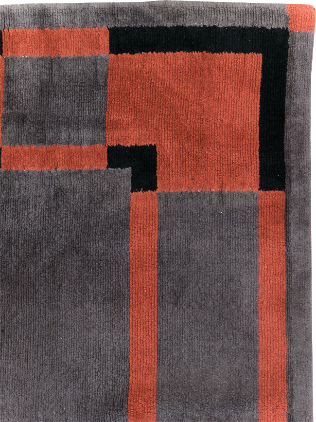 Vintage French Art Deco Accent Rug, No.31683 - Galerie Shabab