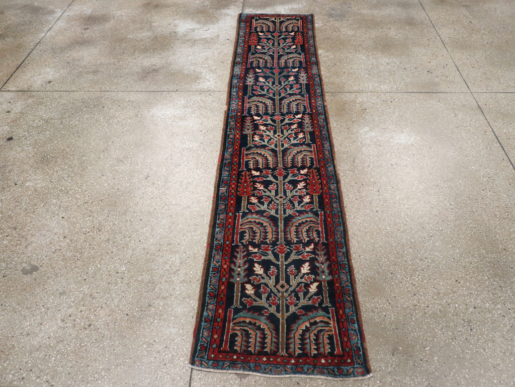 Antique Persian Heriz Runner, No.31684 - Galerie Shabab
