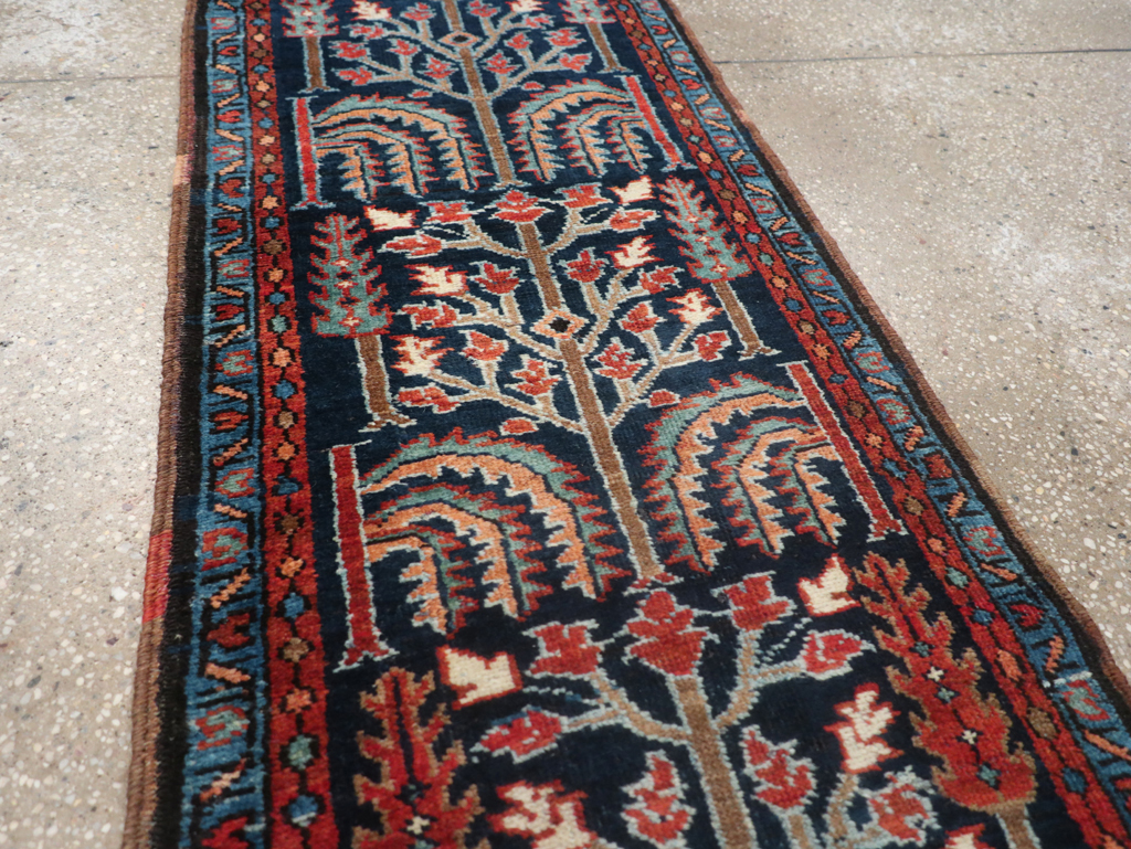 Antique Persian Heriz Runner, No.31684 - Galerie Shabab