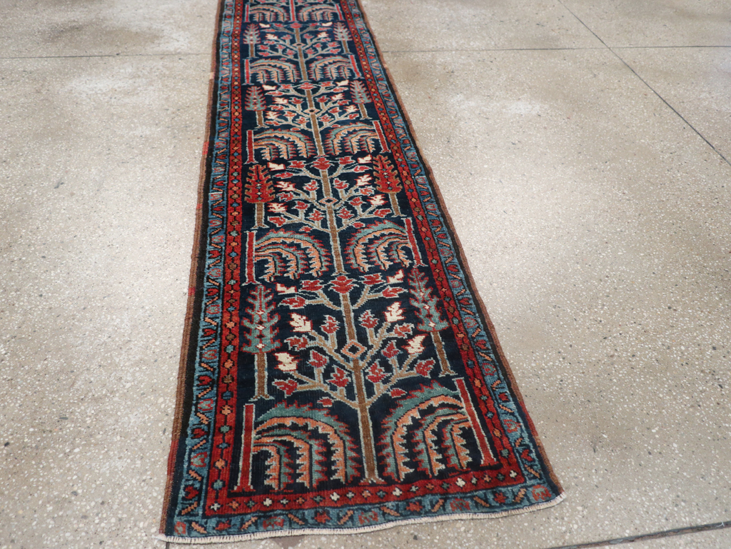 Antique Persian Heriz Runner, No.31684 - Galerie Shabab