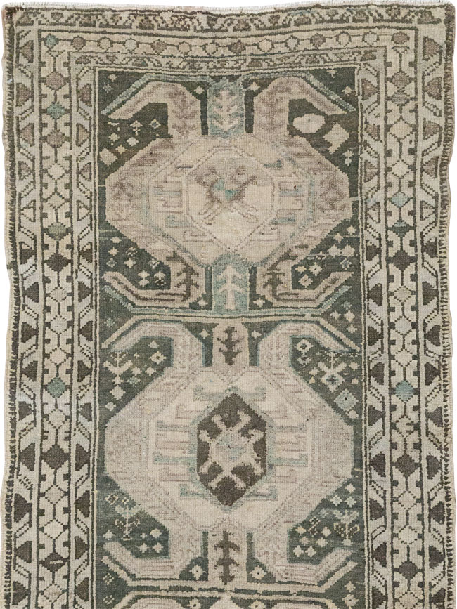 Antique Persian Malayer Runner, No.31689 - Galerie Shabab