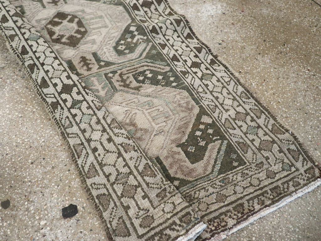 Antique Persian Malayer Runner, No.31689 - Galerie Shabab