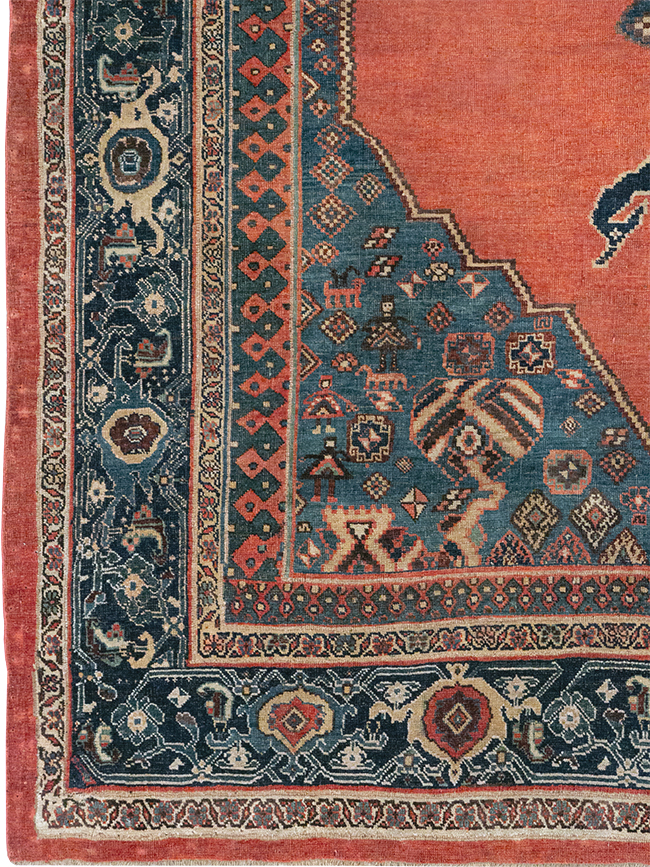 Antique Persian Bidjar Accent Rug, No.31693 - Galerie Shabab
