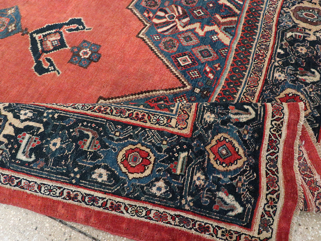 Antique Persian Bidjar Accent Rug, No.31693 - Galerie Shabab