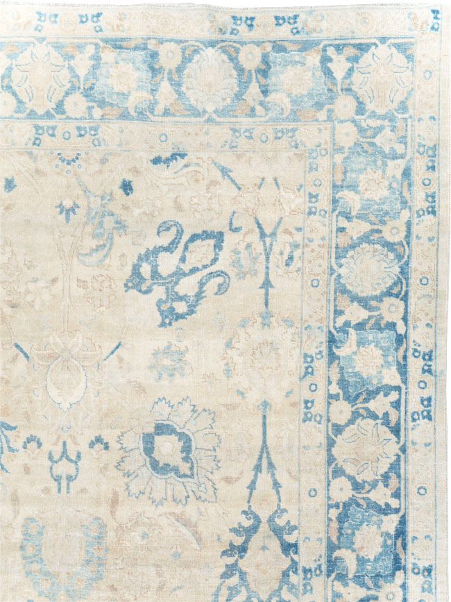 Antique Persian Tabriz Room Size Carpet, No.31702 - Galerie Shabab