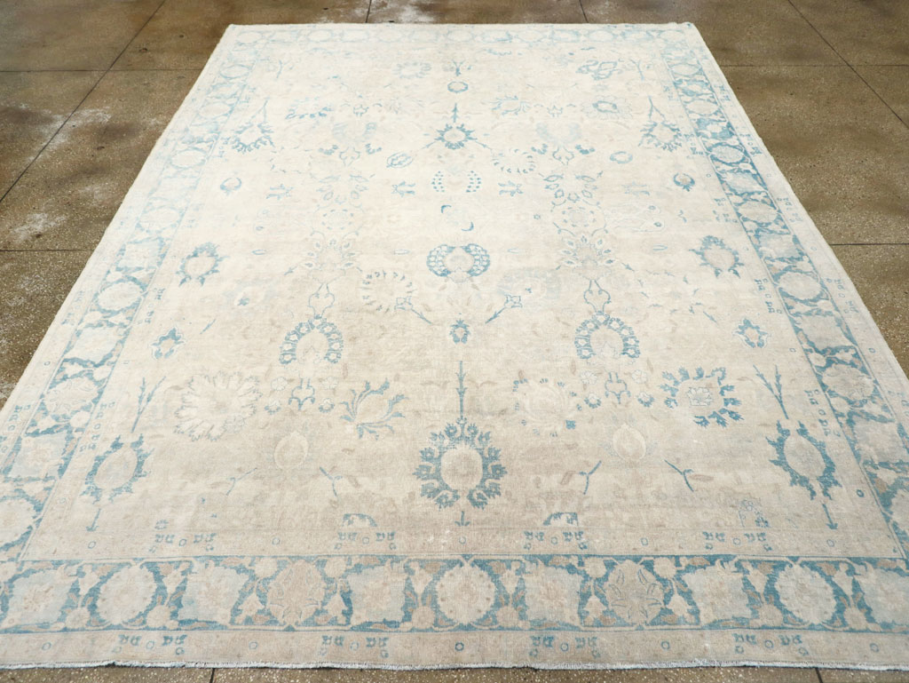 Antique Persian Tabriz Room Size Carpet, No.31702 - Galerie Shabab