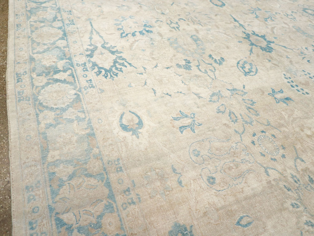 Antique Persian Tabriz Room Size Carpet, No.31702 - Galerie Shabab