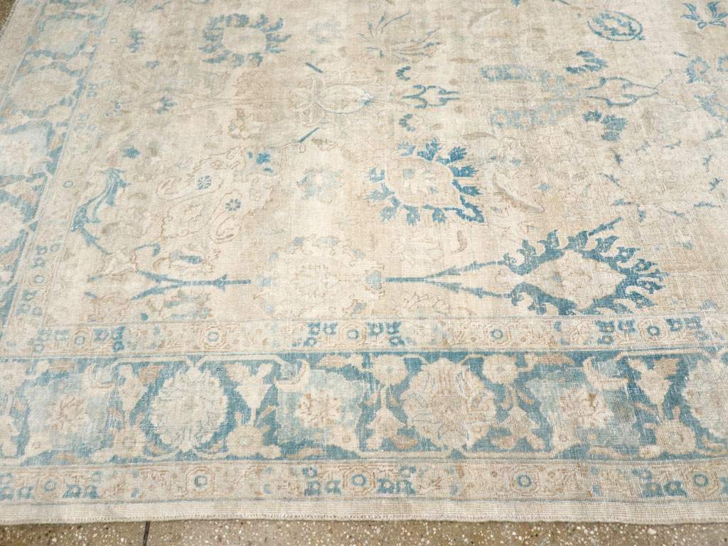 Antique Persian Tabriz Room Size Carpet, No.31702 - Galerie Shabab