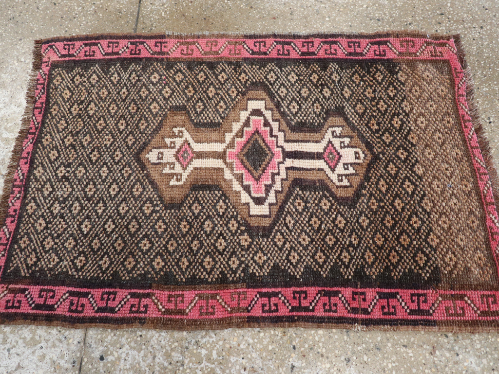 Vintage Turkish Anatolian Throw Rug, No.31707 - Galerie Shabab