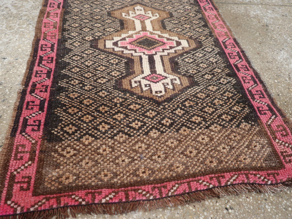 Vintage Turkish Anatolian Throw Rug, No.31707 - Galerie Shabab