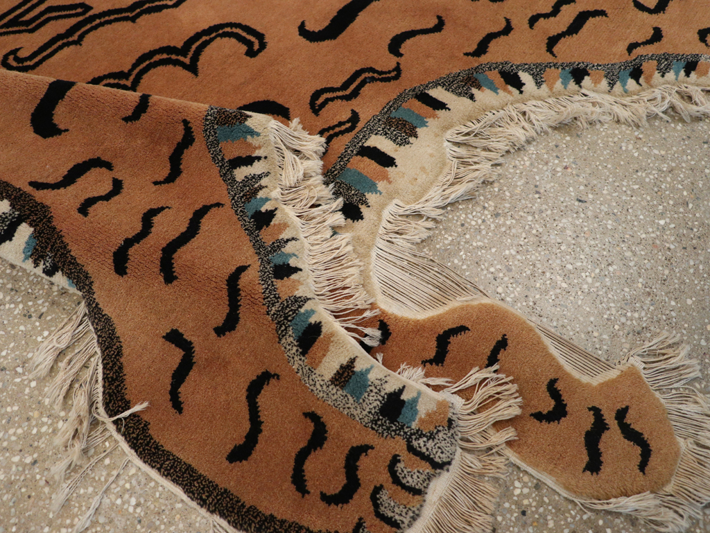 Vintage Pictorial Tibetan Rug, No.31709 - Galerie Shabab