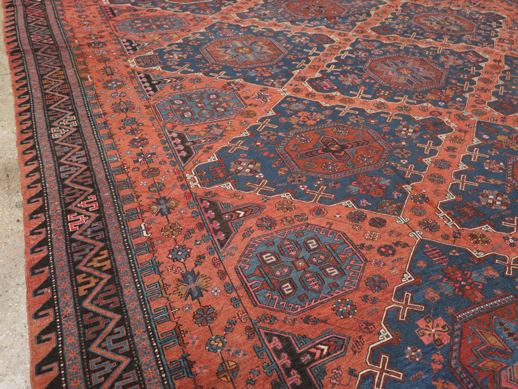 Antique Central Asian Soumak Flatweave Large Carpet, No.31710 - Galerie Shabab