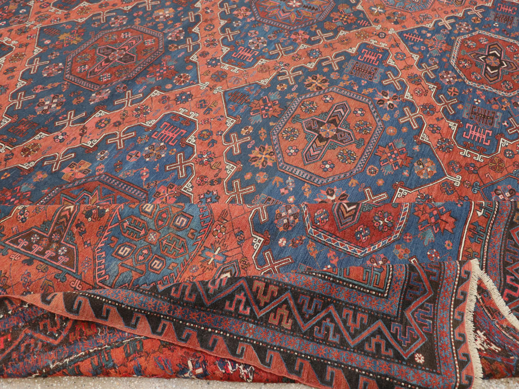Antique Central Asian Soumak Flatweave Large Carpet, No.31710 - Galerie Shabab