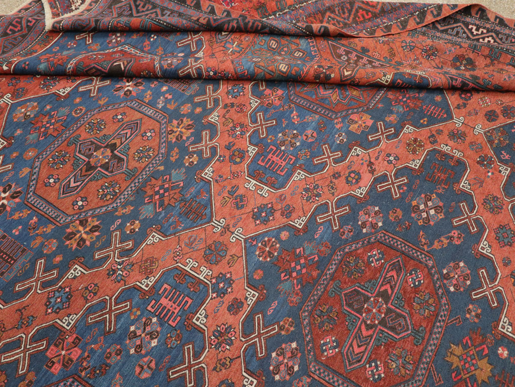 Antique Central Asian Soumak Flatweave Large Carpet, No.31710 - Galerie Shabab