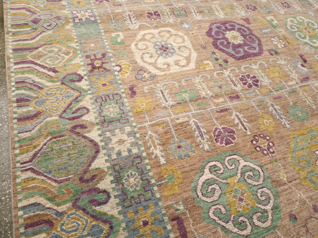 Modern East Turkestan Khotan Room Size Carpet, No.31716 - Galerie Shabab