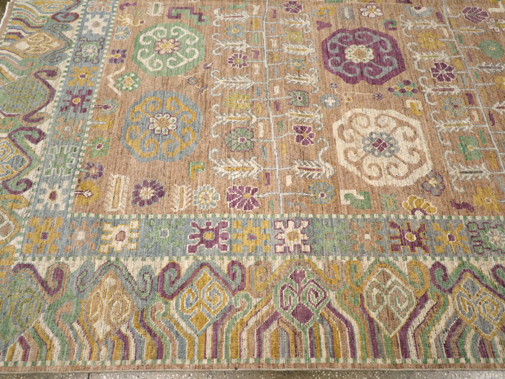 Modern East Turkestan Khotan Room Size Carpet, No.31716 - Galerie Shabab