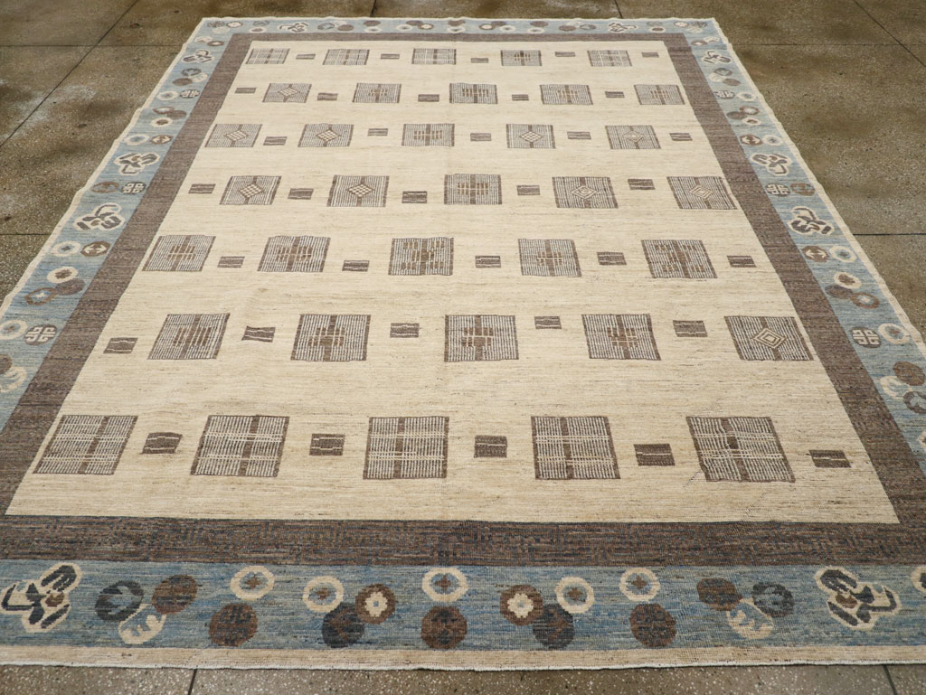 Modern East Turkestan Khotan Room Size Carpet, No.31724 - Galerie Shabab