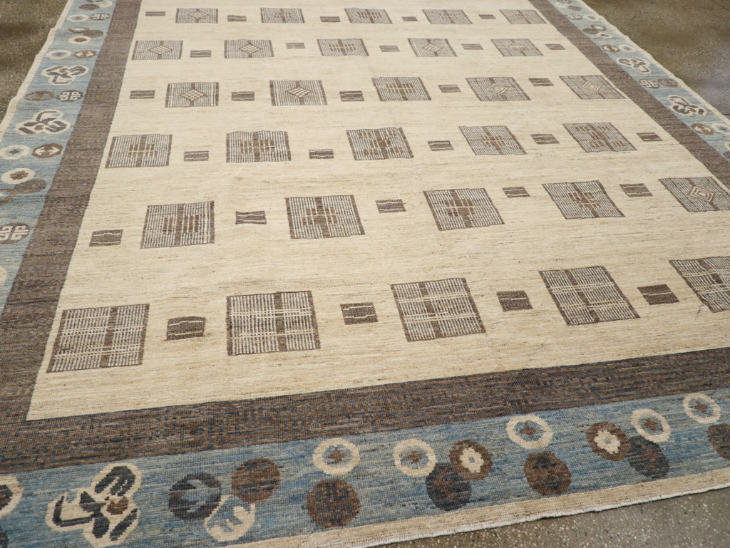 Modern East Turkestan Khotan Room Size Carpet, No.31724 - Galerie Shabab