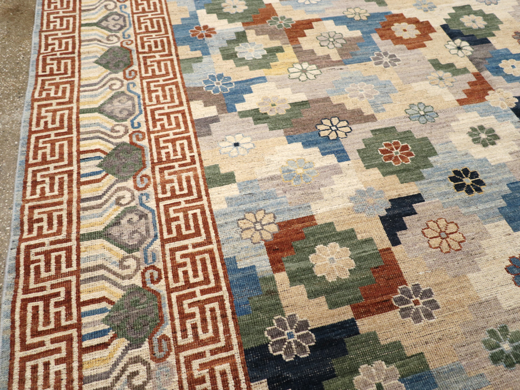 Modern East Turkestan Khotan Room Size Carpet, No.31725 - Galerie Shabab