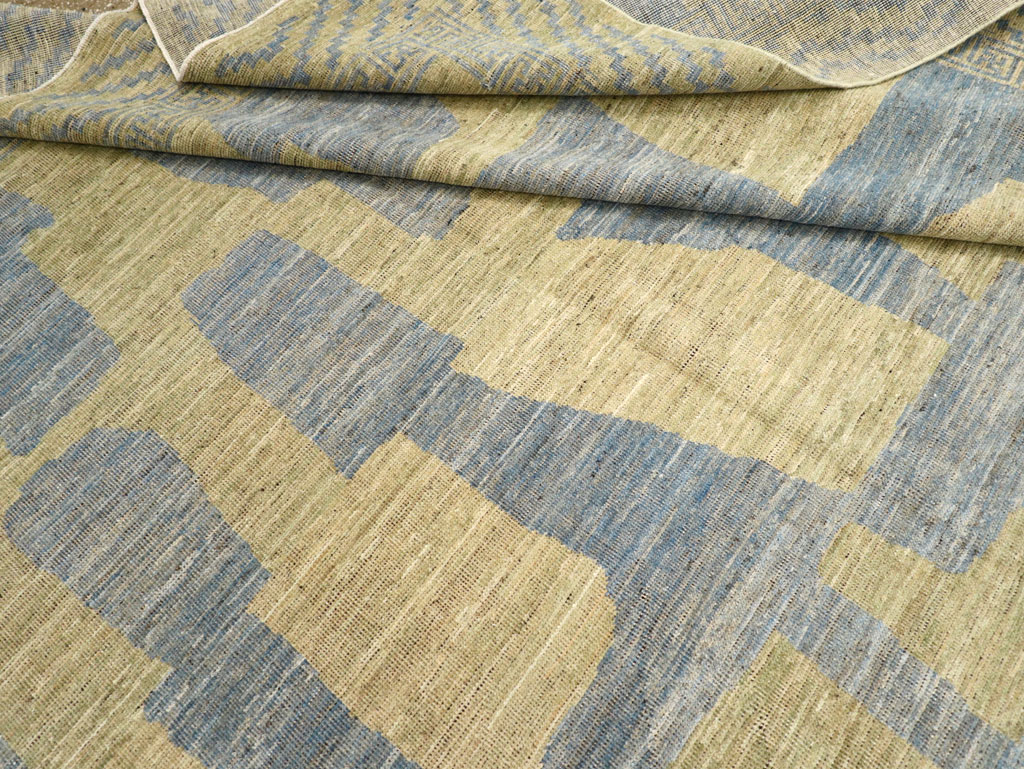 Modern East Turkestan Khotan Room Size Carpet, No.31727 - Galerie Shabab