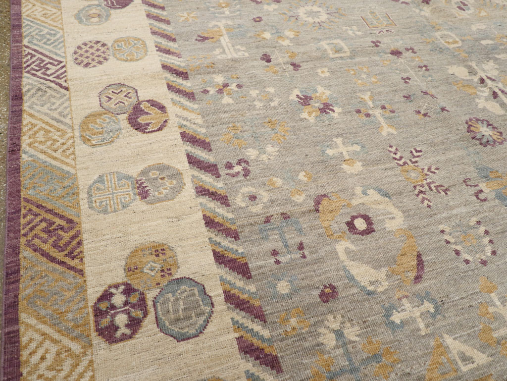 Modern East Turkestan Khotan Room Size Carpet, No.31731 - Galerie Shabab