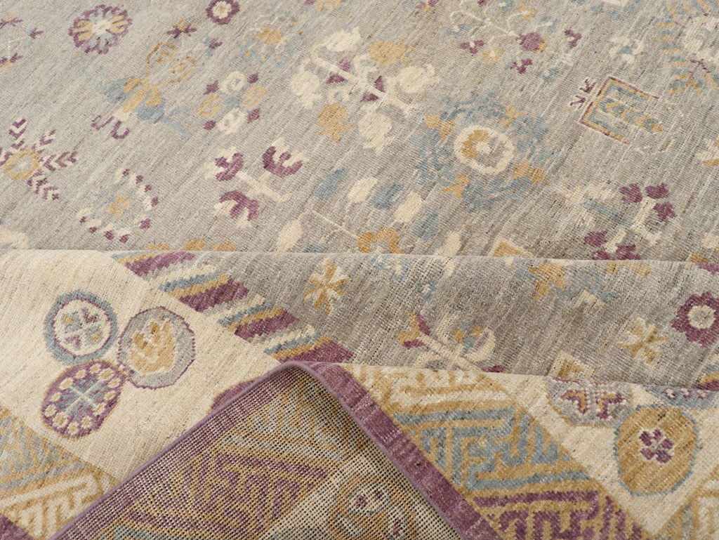 Modern East Turkestan Khotan Room Size Carpet, No.31731 - Galerie Shabab