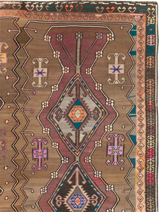 Vintage Turkish Flatweave Kilim Large Room Size Carpet, No.31735 - Galerie Shabab