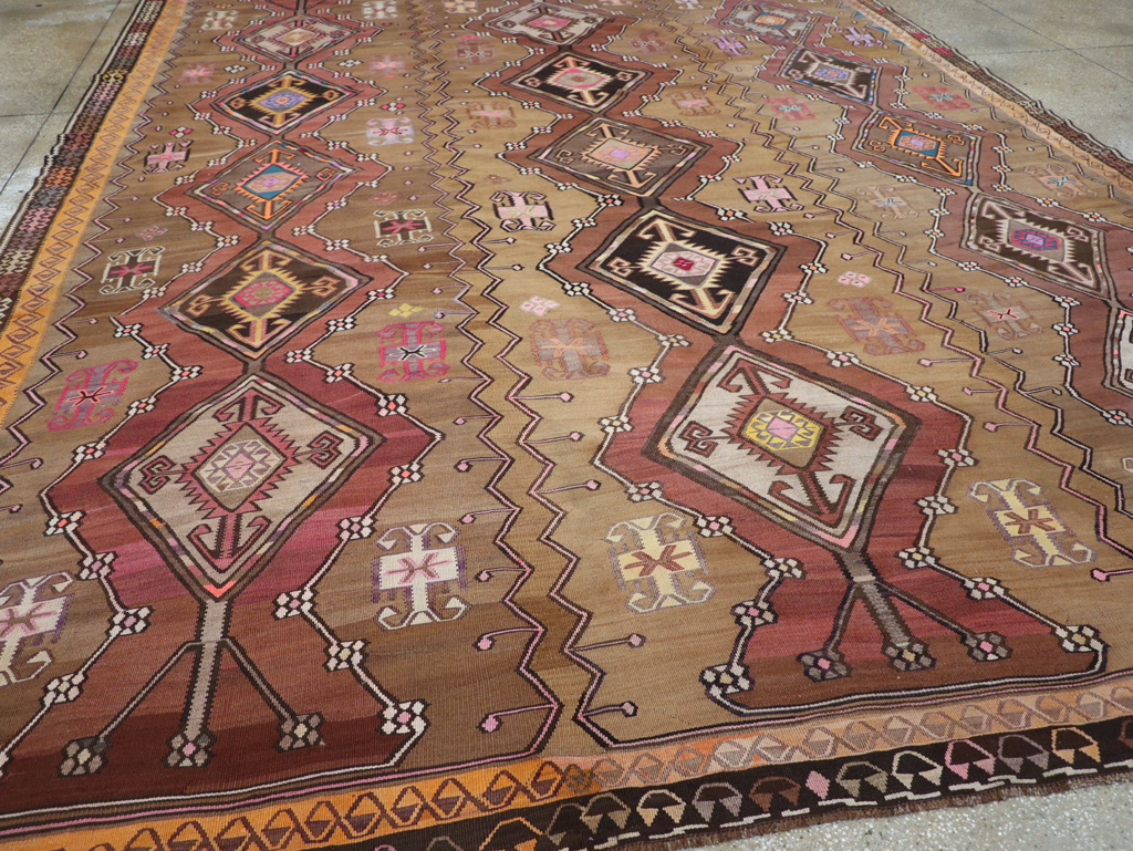 Vintage Turkish Flatweave Kilim Large Room Size Carpet, No.31735 - Galerie Shabab