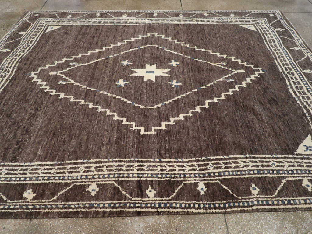 Modern Tibetan Agra Style Small Room Size Carpet, No.31736 - Galerie Shabab