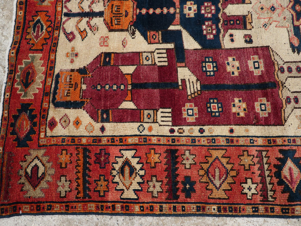 Vintage Persian Pictorial Bakhtiari Tribal Accent Rug, No.31741 - Galerie Shabab