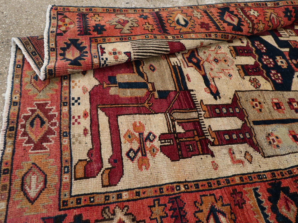 Vintage Persian Pictorial Bakhtiari Tribal Accent Rug, No.31741 - Galerie Shabab